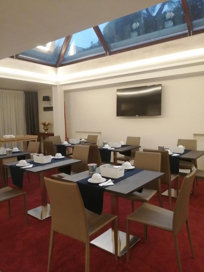 Gemelli Hotel Rome Exterior photo